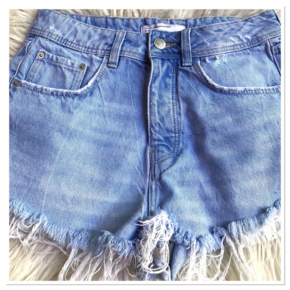 Zara Trafaluc Jean Shorts Light Blue Distressed Button Fly High Waisted Size 2 - Picture 2 of 10